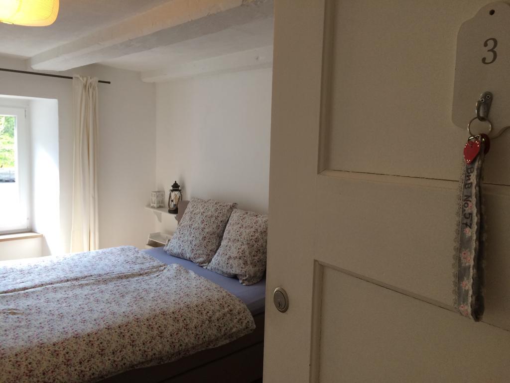 Bed And Breakfast 57 Asuel Luaran gambar